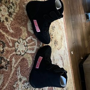 Simpson Sports Shoes